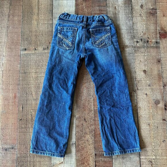 Wrangler 20X Girls Blue Jeans With Embroidered Pockets & Distressed Details - Picture 9 of 9